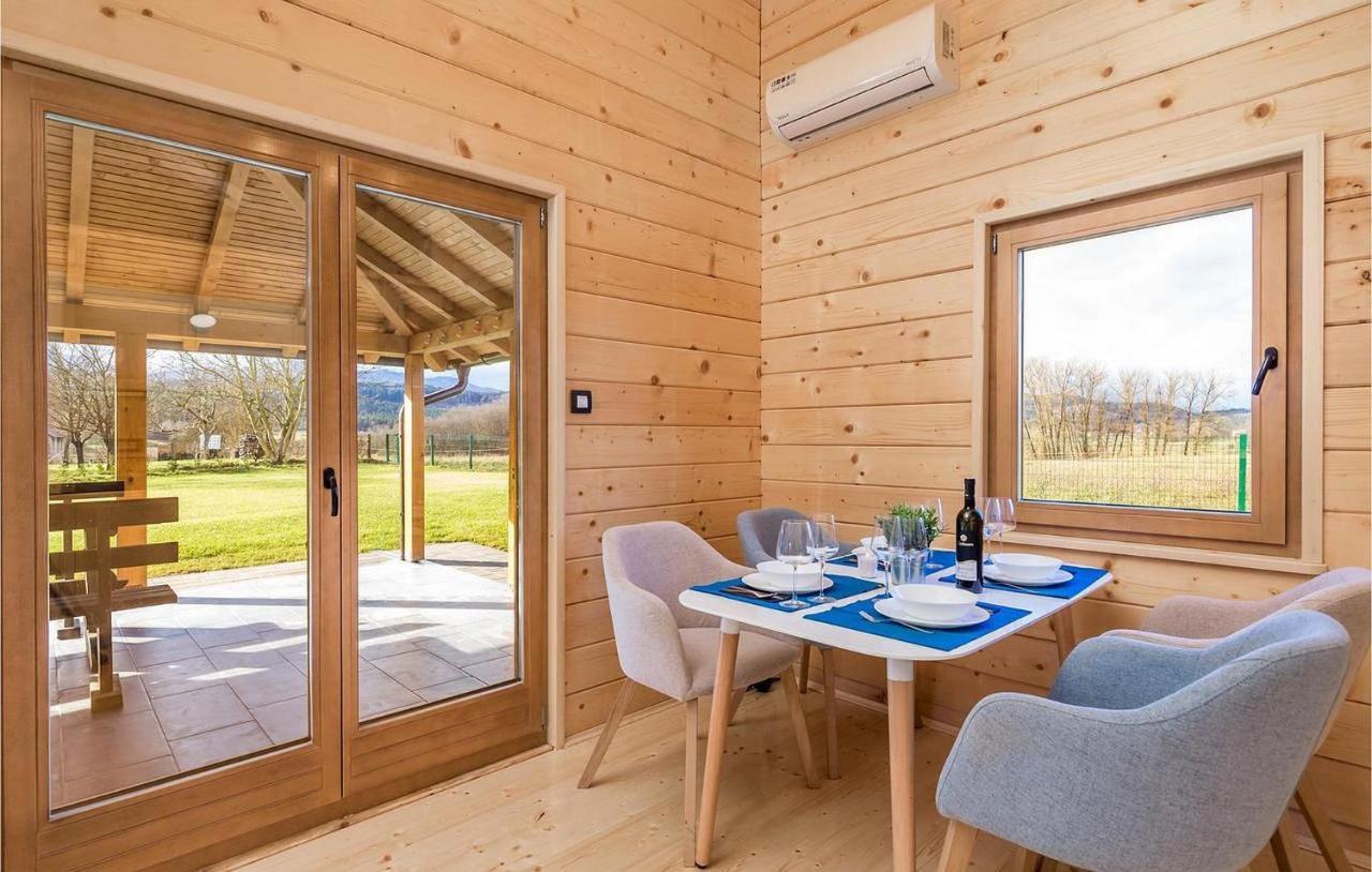 V'S Place - Wooden House With Heated Pool And Outdoor Sauna Otočac المظهر الخارجي الصورة